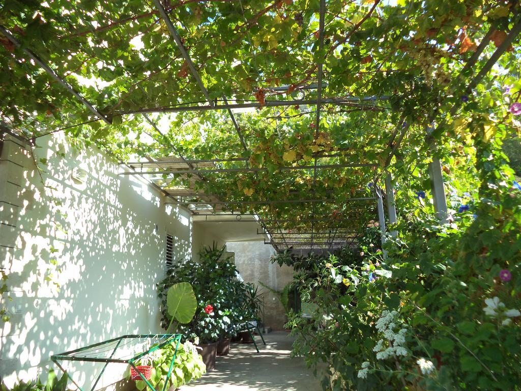 Apartments Micic フヴァル エクステリア 写真
